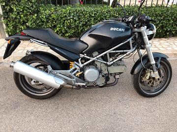 Ducati Monster dark 620 ie