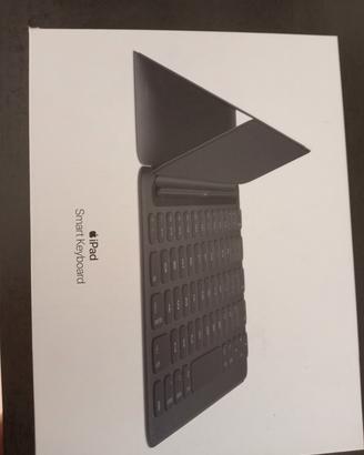smart keyboard iPad 7 th generation