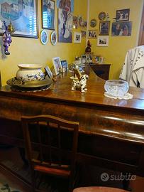 Pianoforte a coda fine 1800