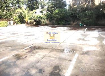 Posti Auto in Viale Poetto