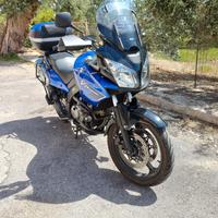Moto Suzuki V Strom 650