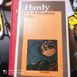 Via dalla pazza folla