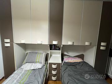 Armadio a ponte – 320x236x53 cm – €150