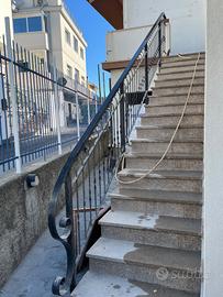Ringhiera per scala