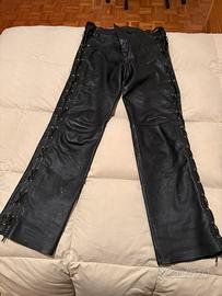 Pantaloni in pelle Custom per moto.
