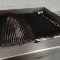 GRIGLIA A PIETRA LAVICA A GAS