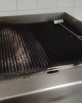 GRIGLIA A PIETRA LAVICA A GAS