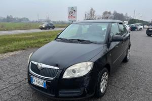 Skoda Fabia 1.2 12V 70CV 5p. Style