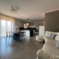 3 vani con box costruzione 2012