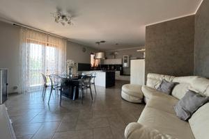 3 vani con box costruzione 2012