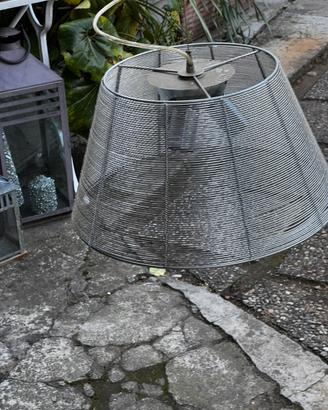 Lampadario filo metallico