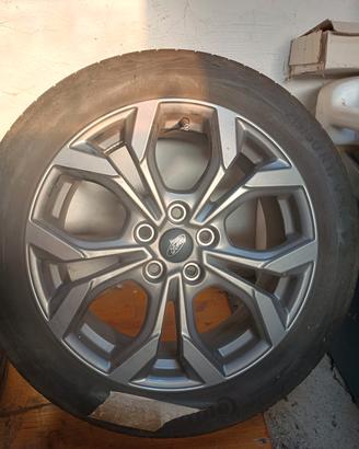 Cerchi e gomme Ford