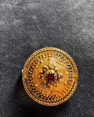Spilla filigrana sarda argento 800 + pietra rossa