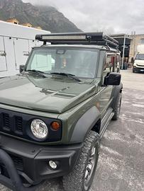 Suzuki Jimny 4 posti