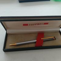 Penna Ferrari a sfera anni -80