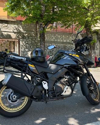 Suzuki V-Strom 1050 (2022)