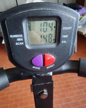 Attrezzo palestra (Gambe-braccia-addominali)