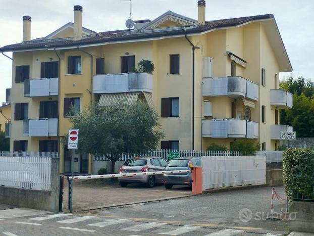 ZONA ARIS: APPARTAMENTO MONOCAMERA CON G...