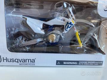 Modellino Husqvarna FS 450