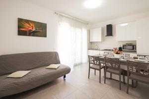 Casa vacanze nuova via ferrara piano l su 2 livell