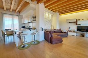 NOALE - Recente appartamento con terrazze