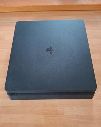 Ps4 Slim + Controller + Fifa Edizioni Passate