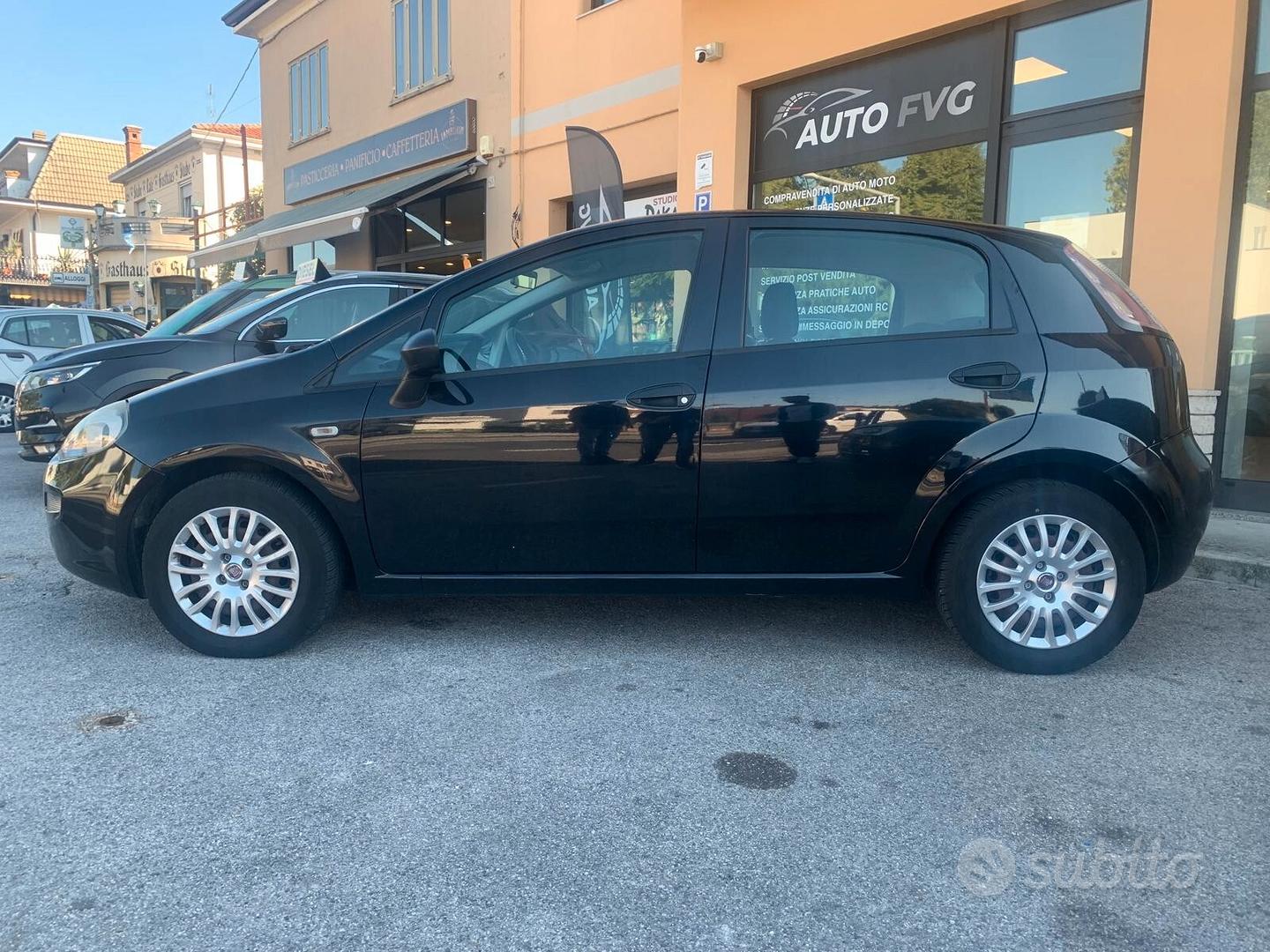 Fiat Punto 2014 photo 2