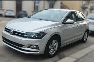 Volkswagen Polo 1.6 TDI Comfortline #8972