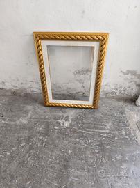 3 cornici in legno effetto dorato 