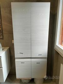 Mobile/colonna  bagno sospeso