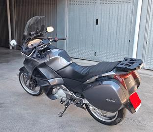 Honda Deauville 700