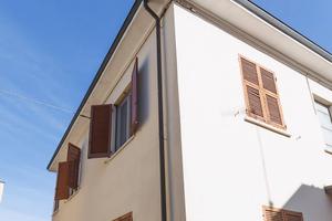 Casa indipendente a Parma, 6 locali