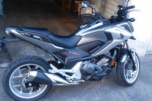 Honda “NC 750 X” con DCT semplicemente perfetta.