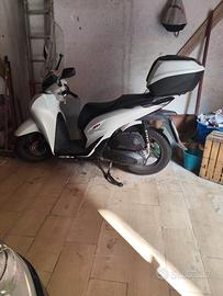 scooter SH Sport 150 cc