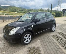 Suzuki Swift 1.3 DDiS 3p. GL