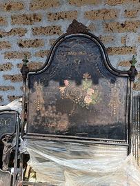 Letto ferro molto antico