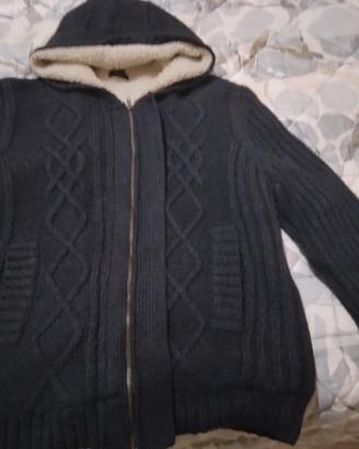 cardigan-giubbotto con cappuccio
