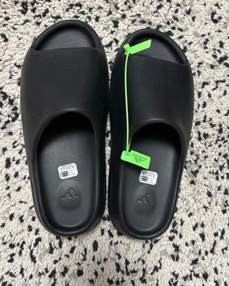 Ciabatte Adidas x Yezy slides