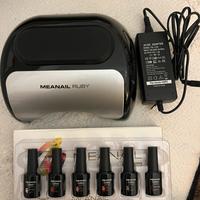 Lampada UV er manicure nuova con smalti