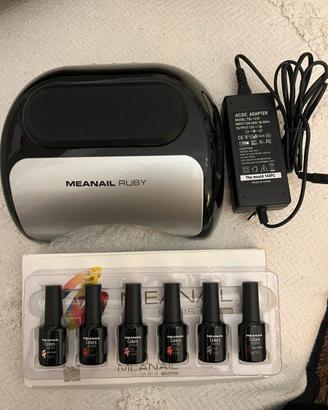 Lampada UV er manicure nuova con smalti