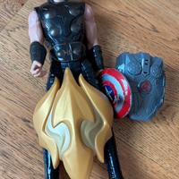 Hasbro Avengers Personaggi-Thor