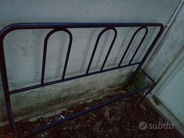 rete letto singolo e  una piazza e 1/2 c materassi