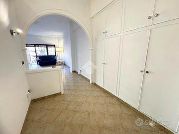 2 LOCALI A ROMA