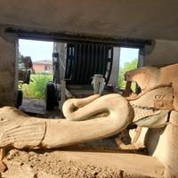 scultura antica in legno