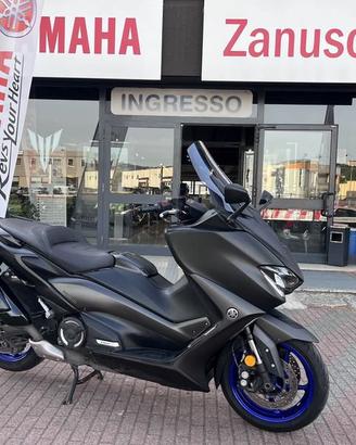 Yamaha T Max 560