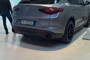 Alfa romeo stelvio 2.0 t  280cv