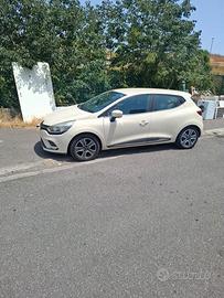 renault clio 2017  1500 diesel  prezzo 7000