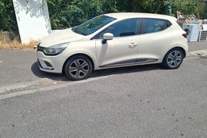 renault clio 2017  1500 diesel  prezzo 7000
