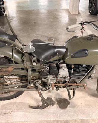 Moto Guzzi d’epoca ex militare