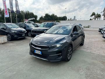 KIA XCEED 1.6 DIESEL MANUALE RETROCAMERA E SENSORI